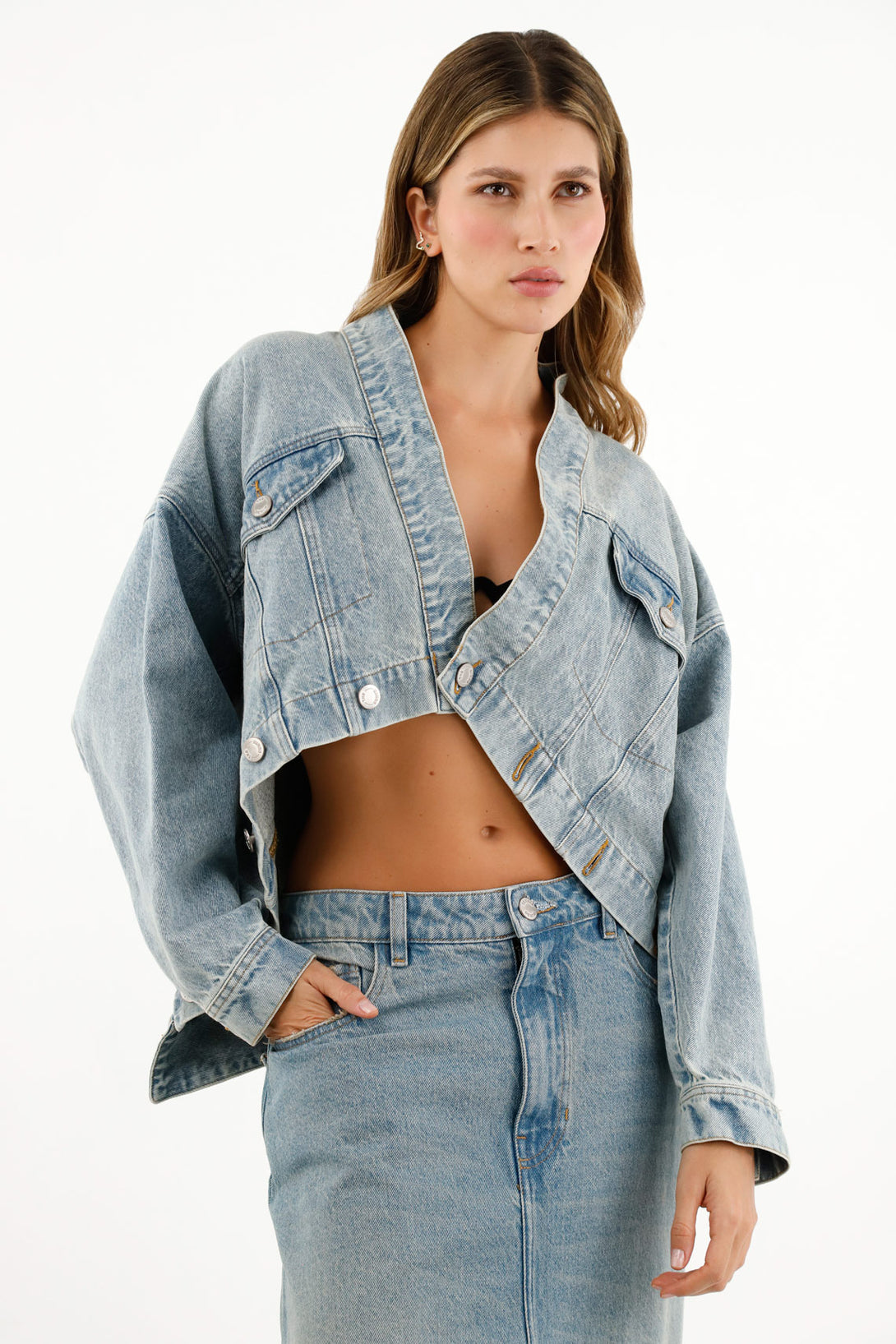 Chaqueta multiestilo azul denim para mujer