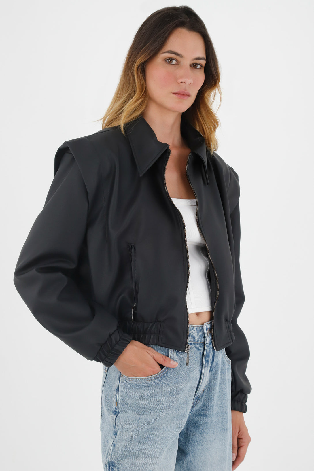 Chaqueta bomber jacket negra para mujer