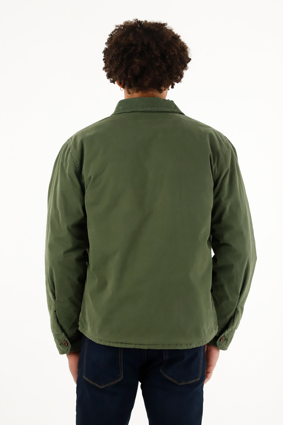 Chaqueta con bolsillos de parche verde para hombre