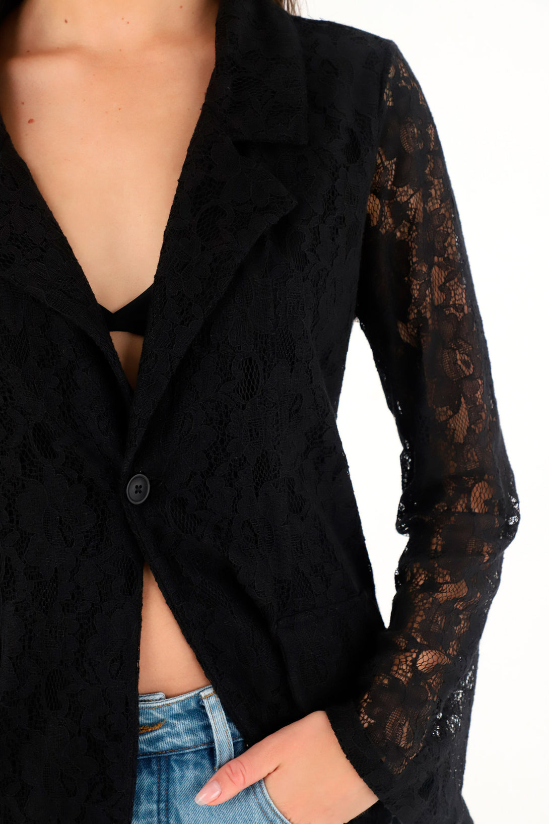 Blazer negro en encaje para mujer