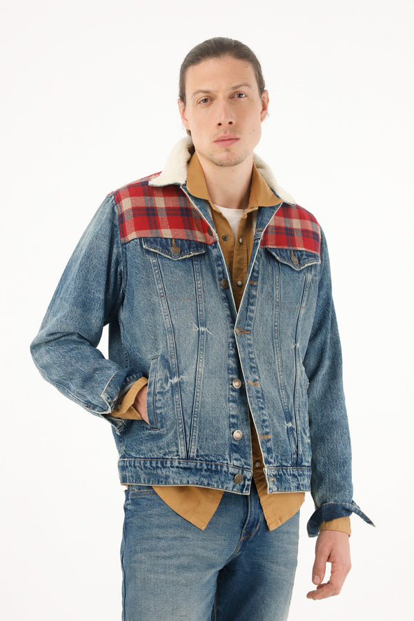 Chaqueta tipo Trucker forrada en ovejo para hombre