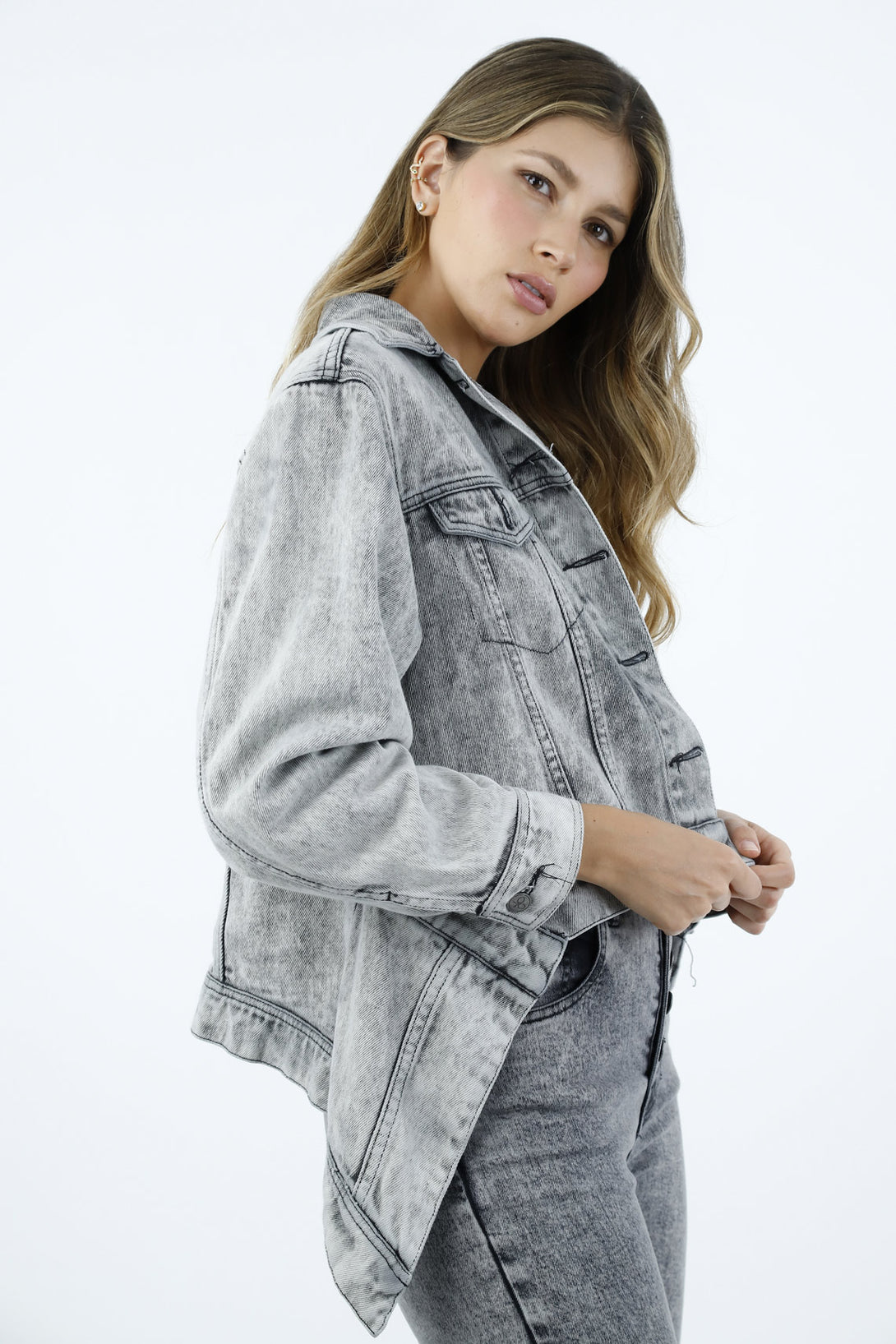 Chaqueta gris para mujer