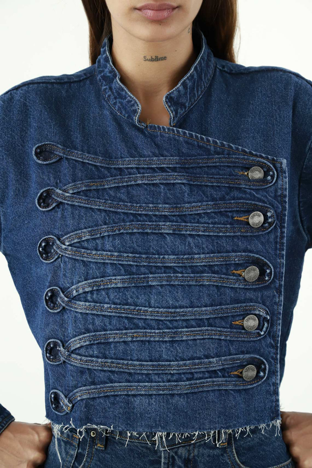 Chaqueta azul en denim para mujer