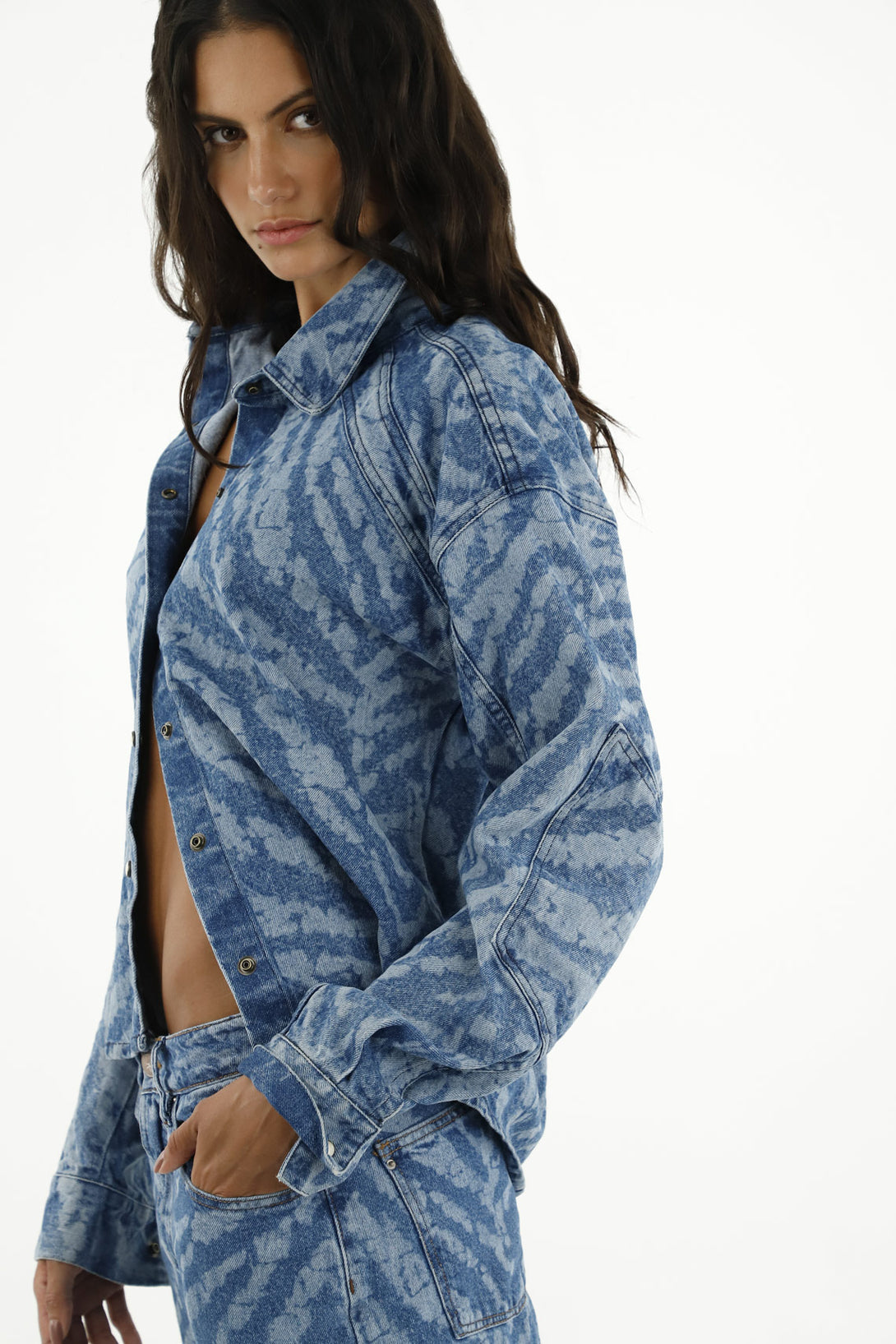 Chaqueta estampada azul para mujer