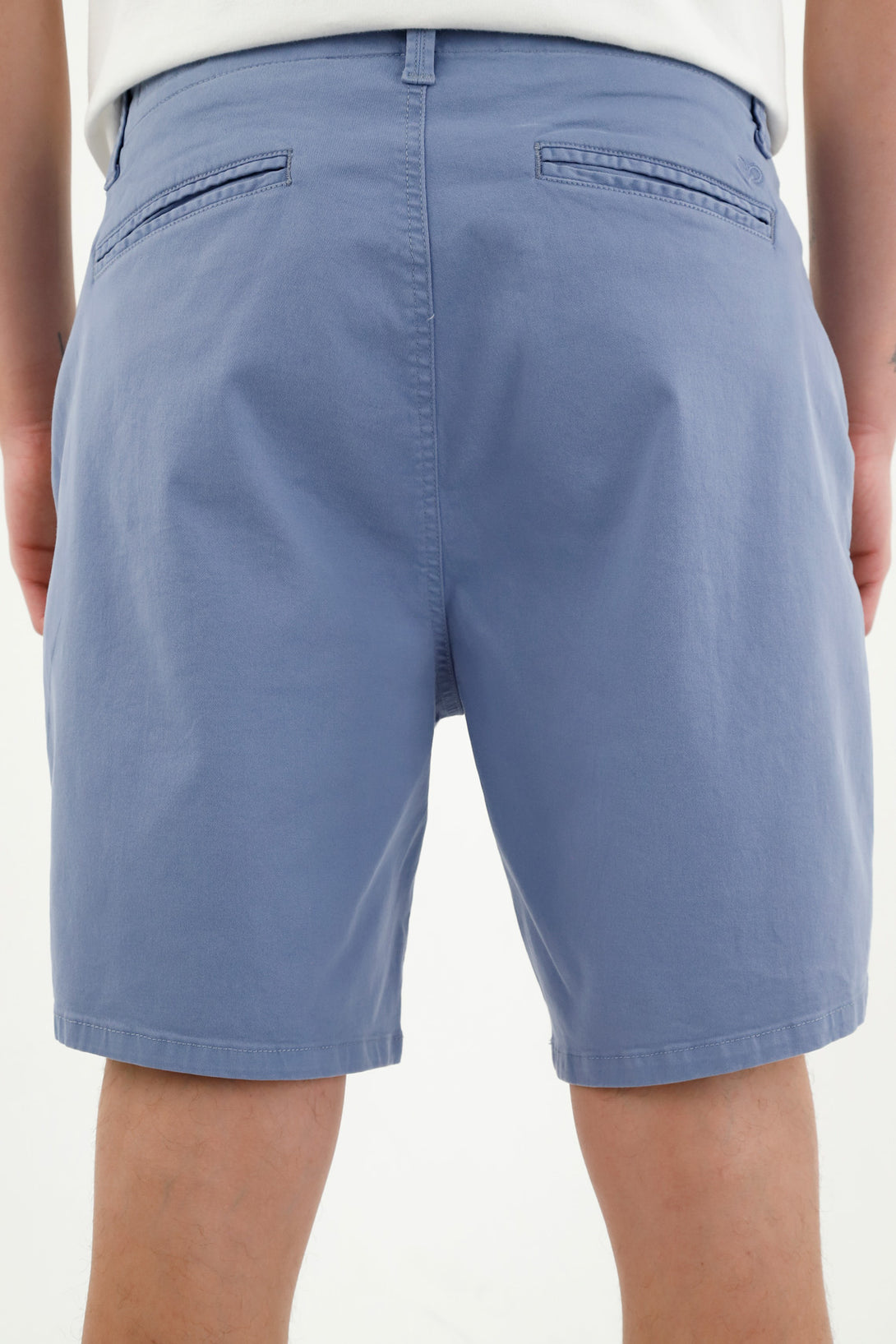 Bermuda tipo chino azul para hombre