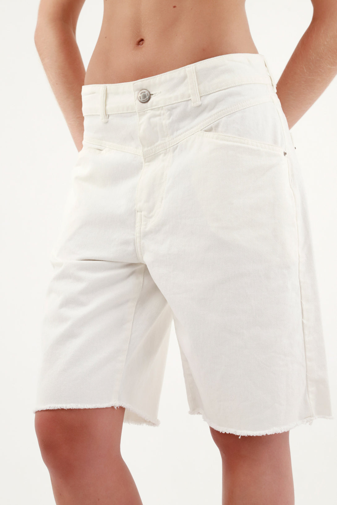 Women's Long Ecru Bermuda Shorts