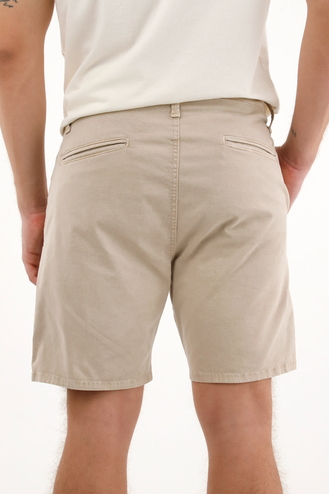 Men's beige chino shorts