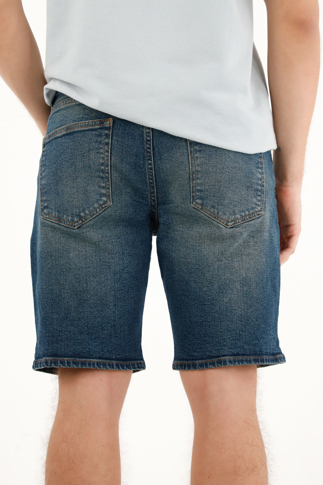 Men's Medium Rise Blue Bermuda Shorts