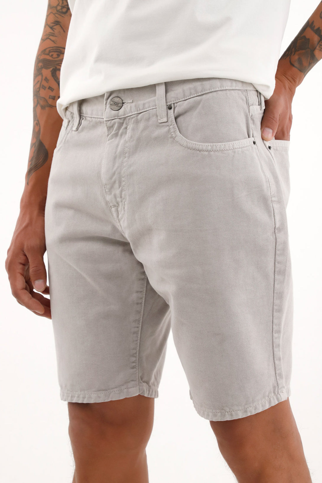 Men's gray five-pocket Nudy shorts