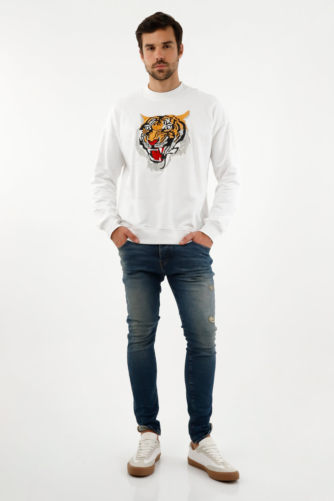 Buzo blanco con tigre para hombre