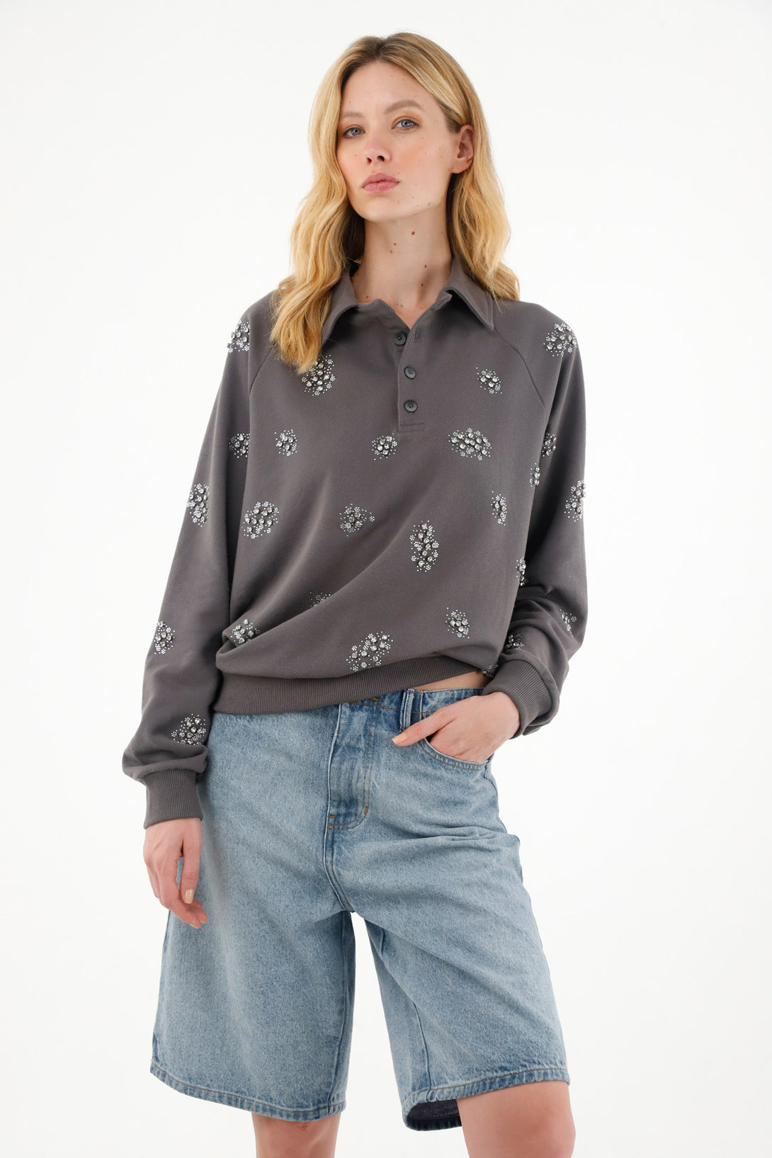 Women's Oversized Gray Sweater with Glitter Embellished