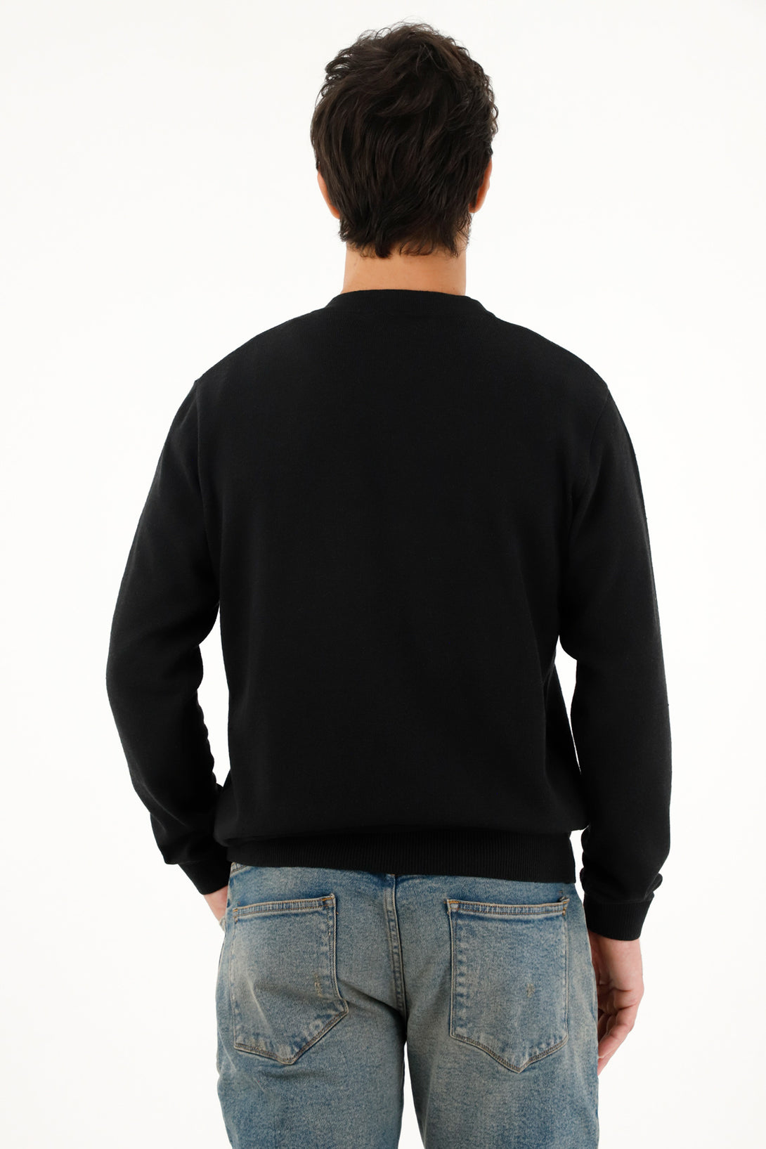 Men's Lightweight Black Sweater