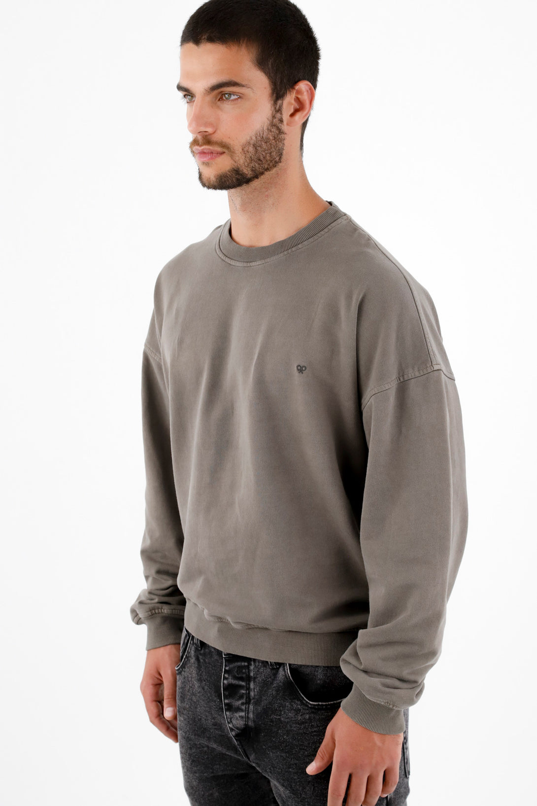 Men's Basic Gray Sweater