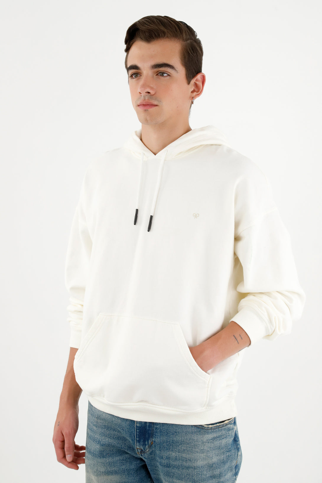 Buzo tipo hoodie crudo para hombre