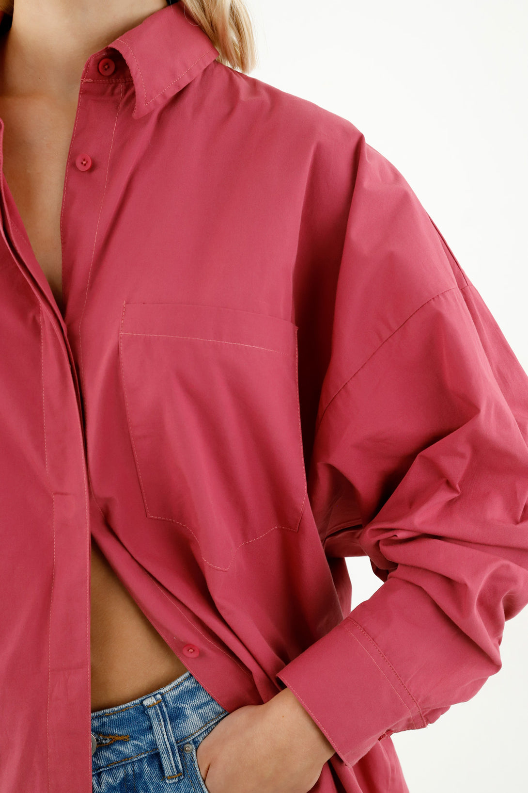 Camisa oversize rosada para mujer