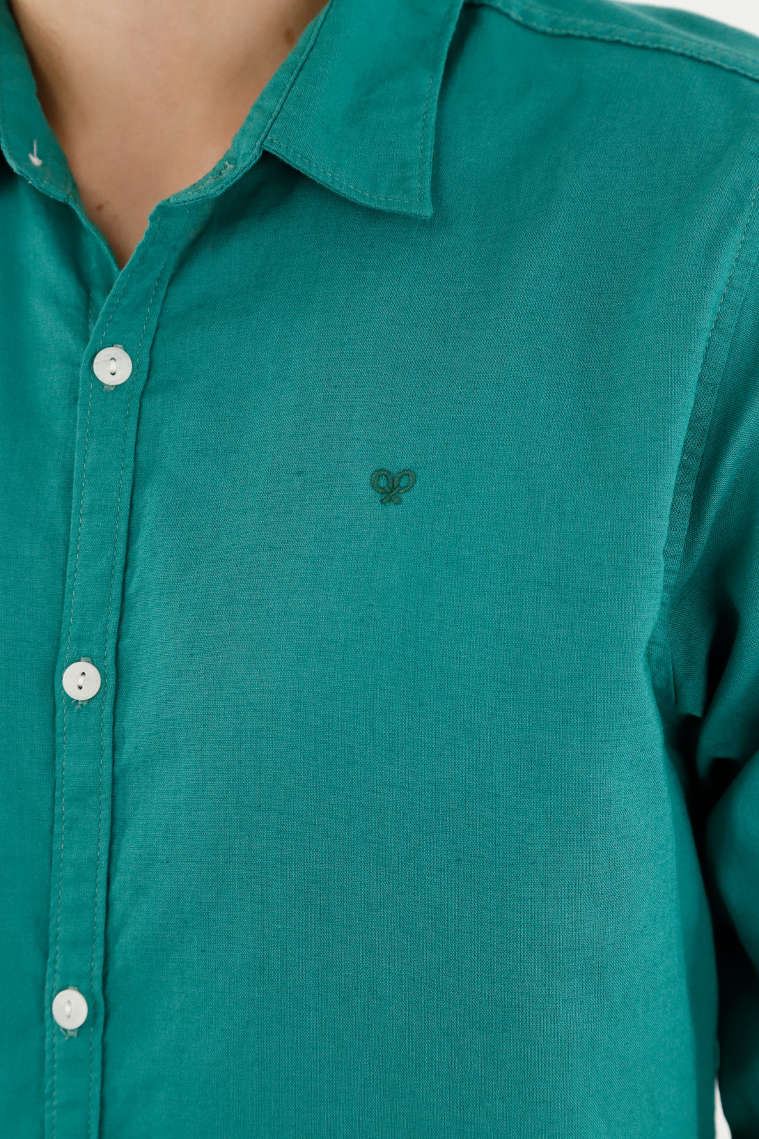 Camisa verde en lino para hombre