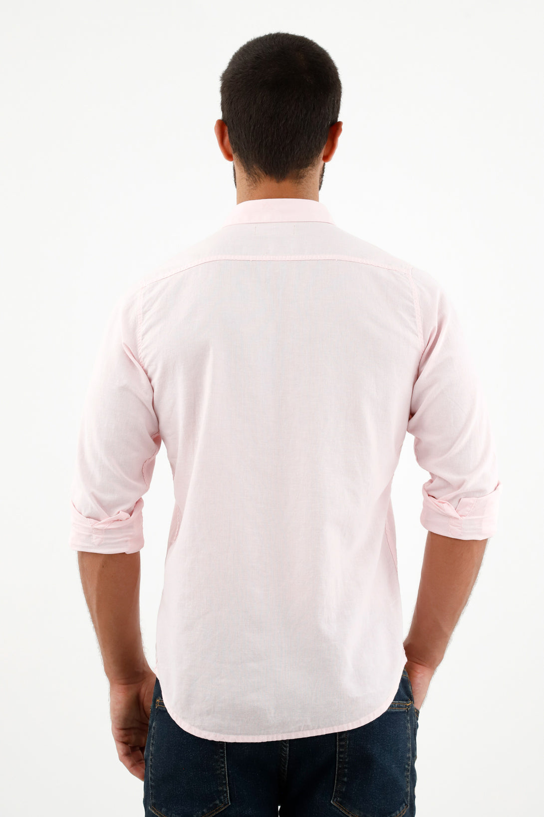 Camisa cuello clásico rosada para hombre