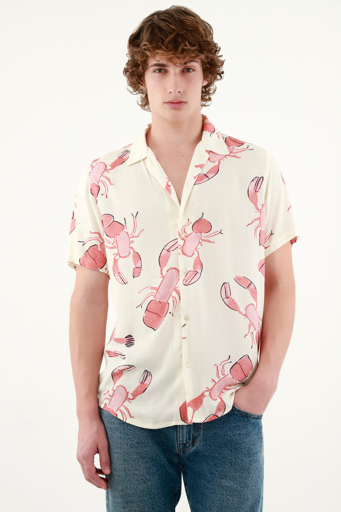 Camisa tipo bowling estampada para hombre