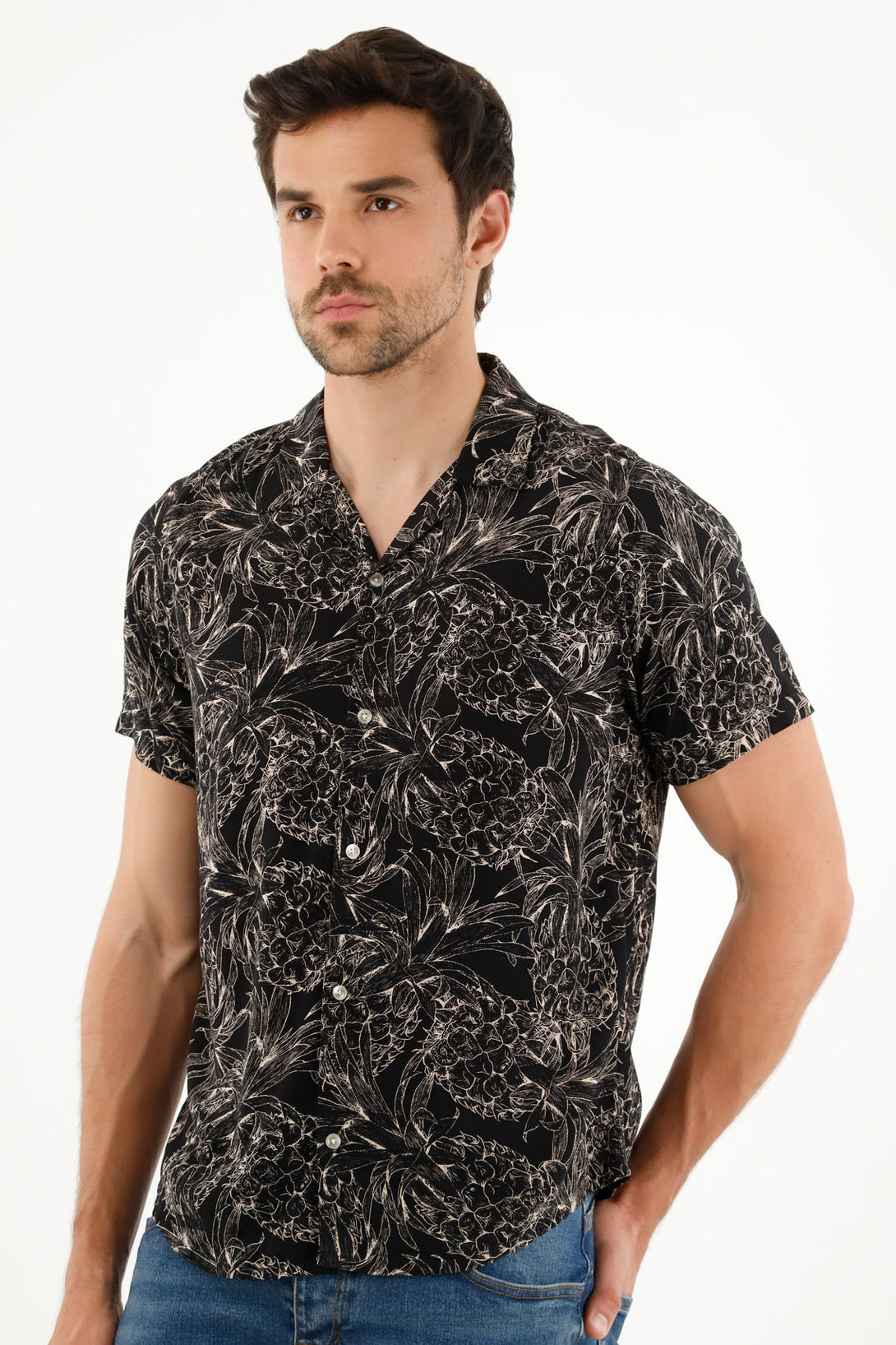 Camisa estampada tipo bowling para hombre