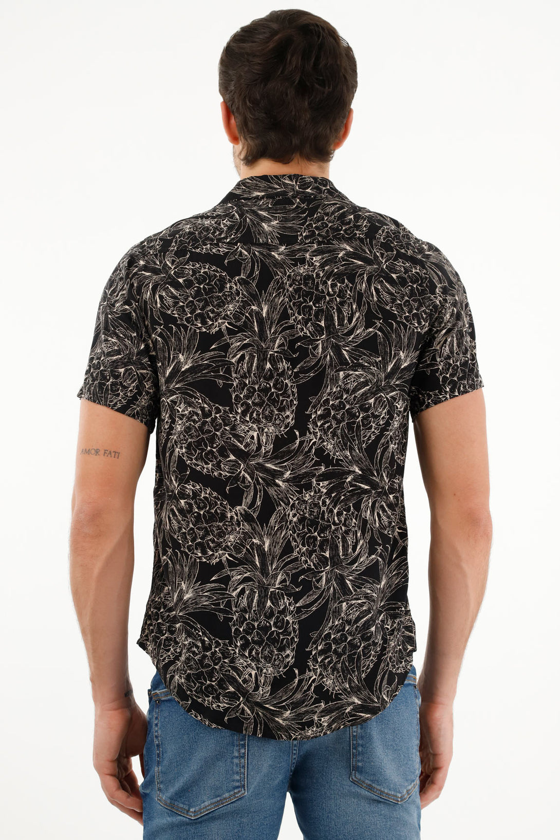 Camisa estampada tipo bowling para hombre