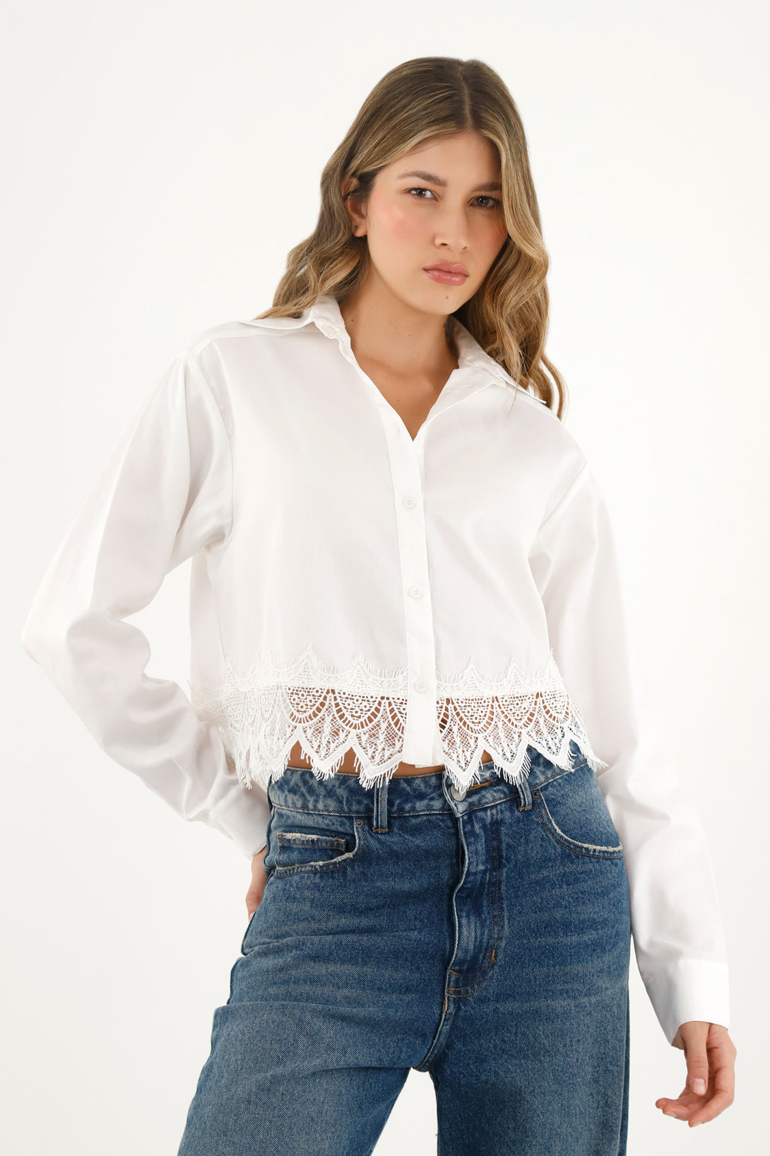 Camisa blanca manga larga para mujer