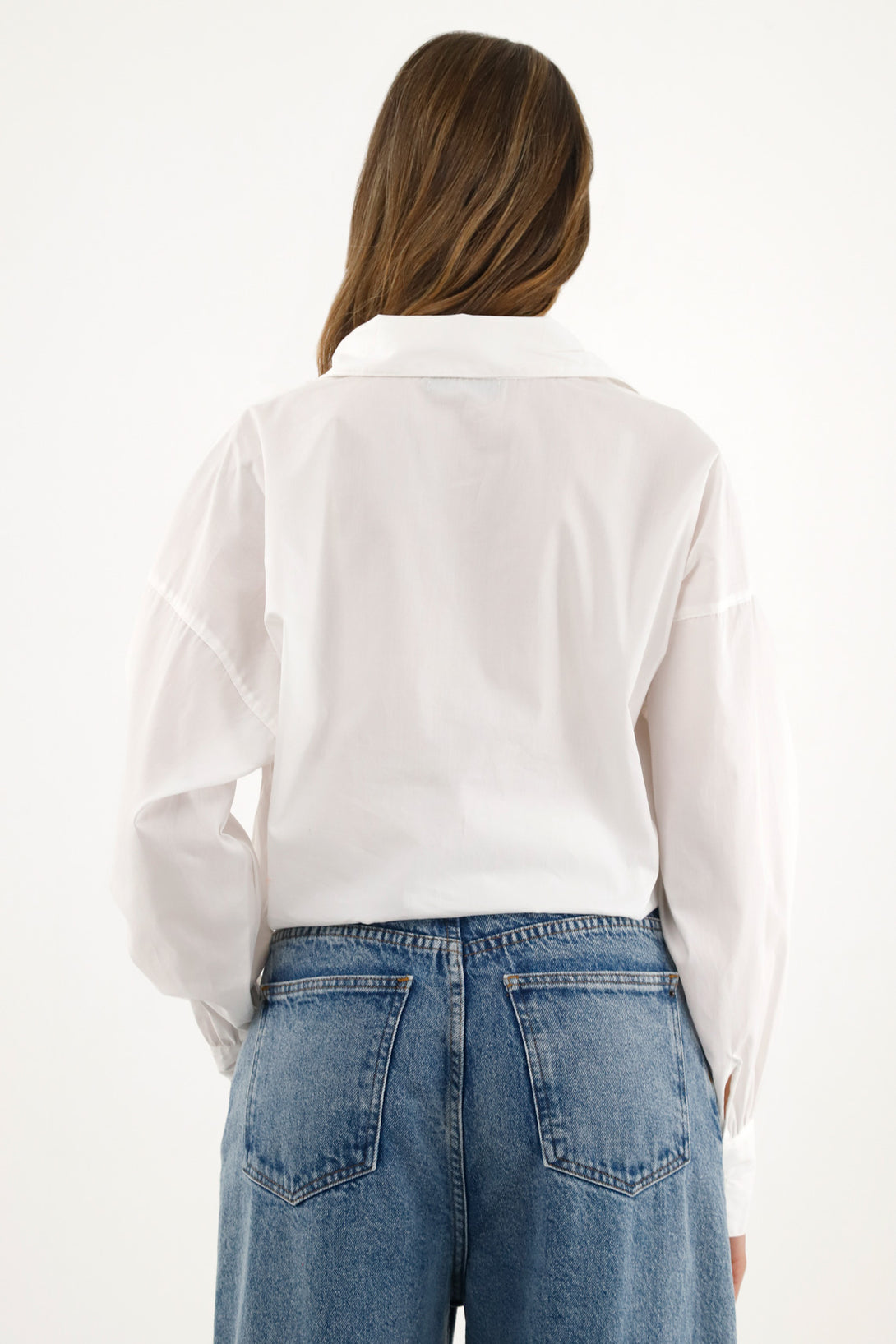 Camisa blanca manga larga para mujer