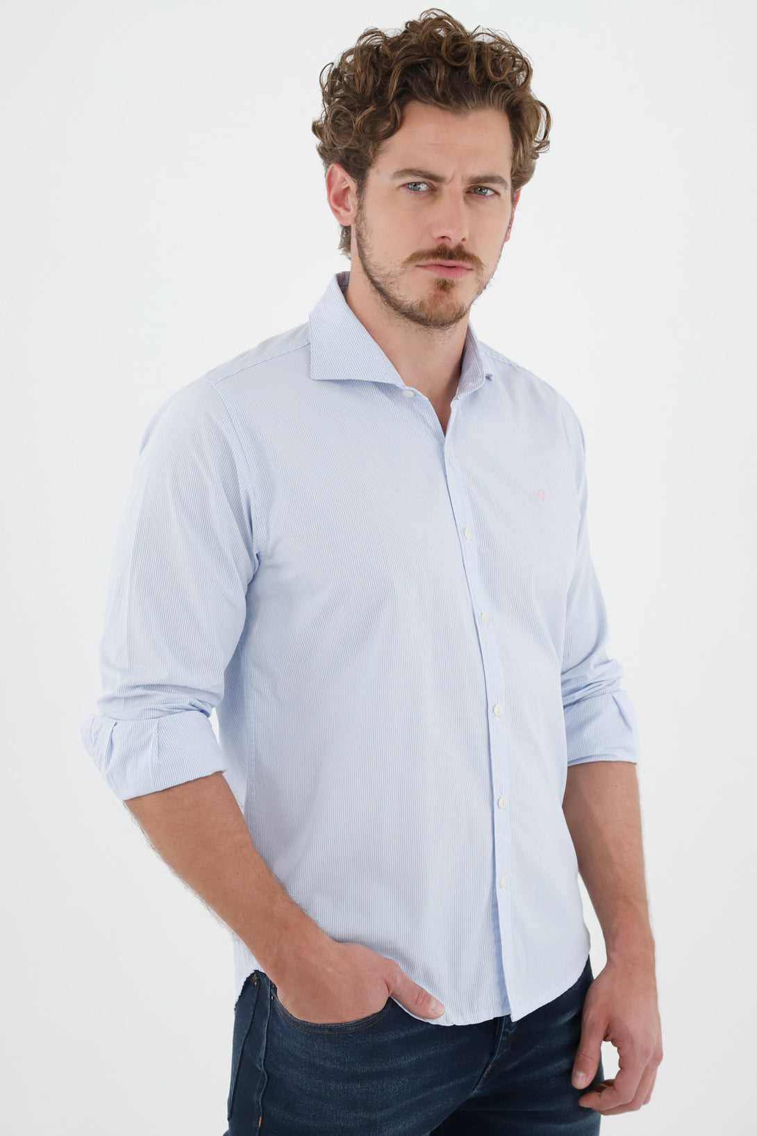 Camisa clásica azul para hombre