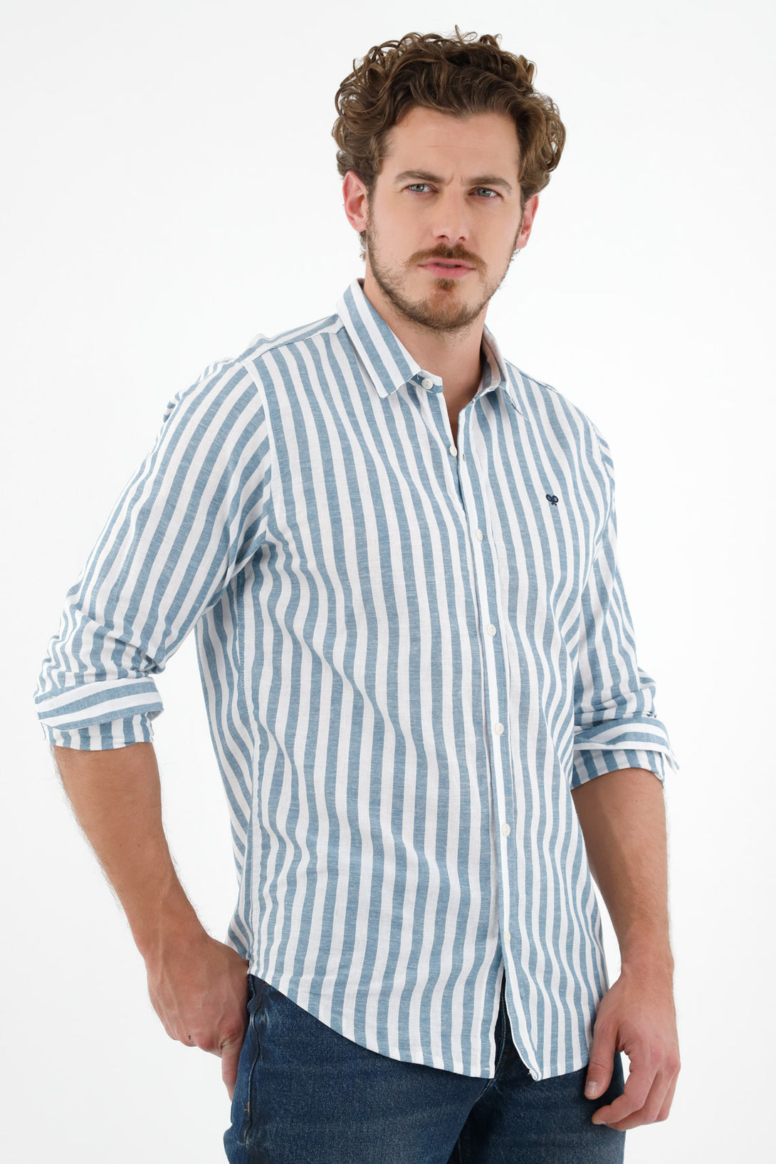 Camisa con raqueta bordada azul para hombre