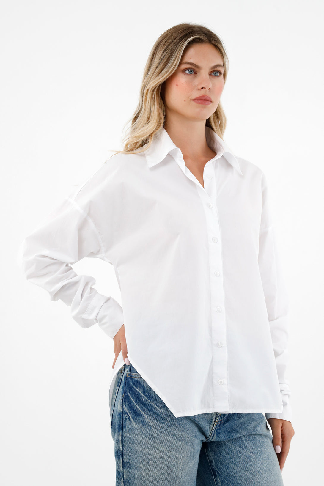 Camisa blanca manga larga para mujer