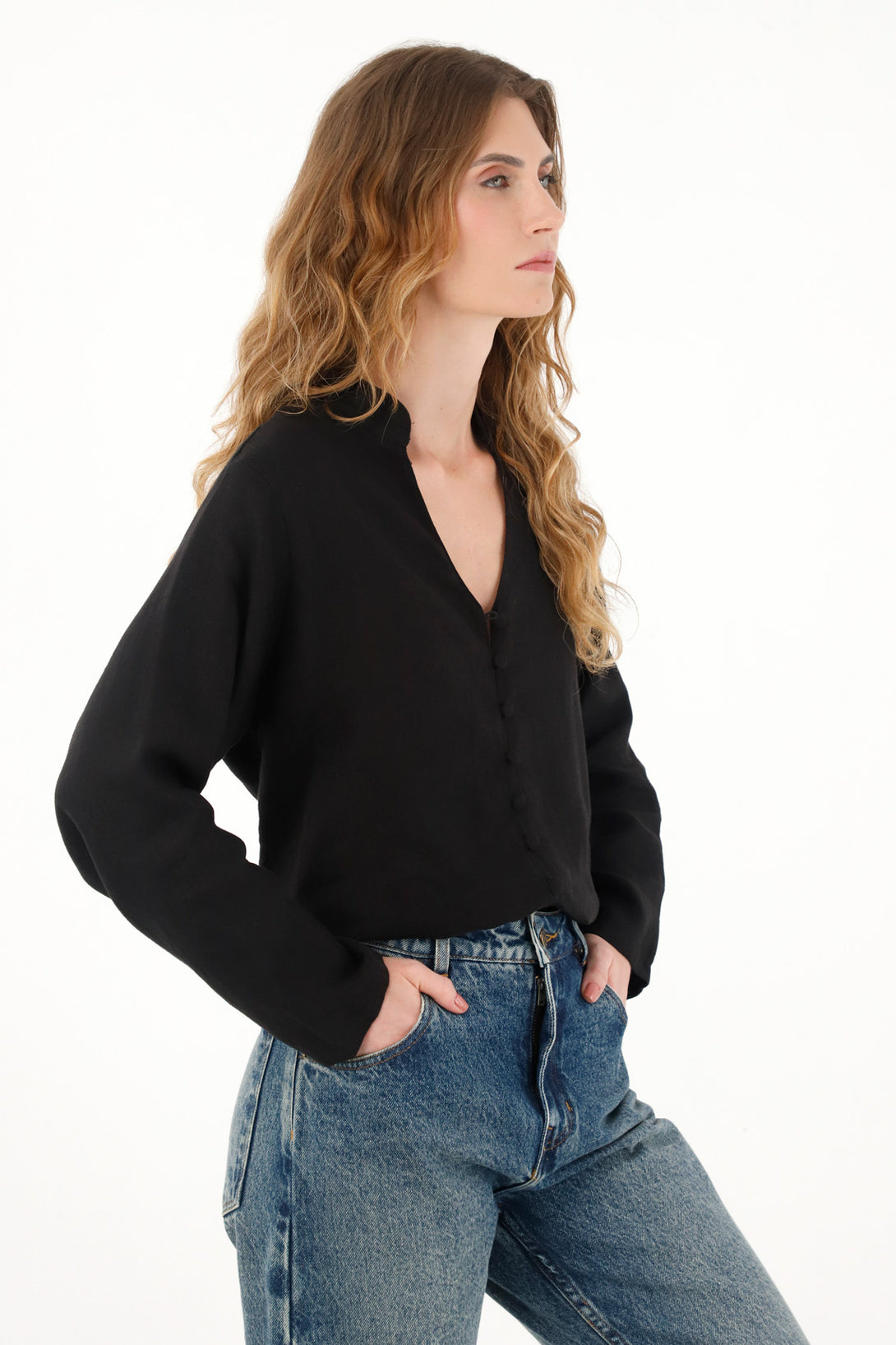 Women's black neru collar shirt in 100% linen