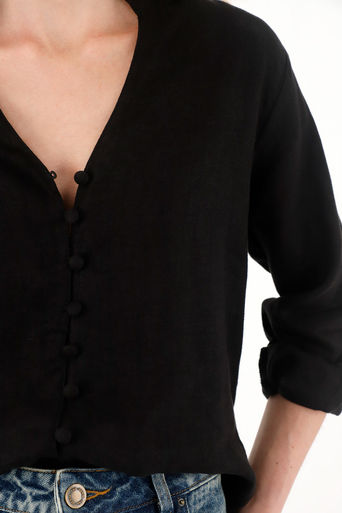 Women's black neru collar shirt in 100% linen