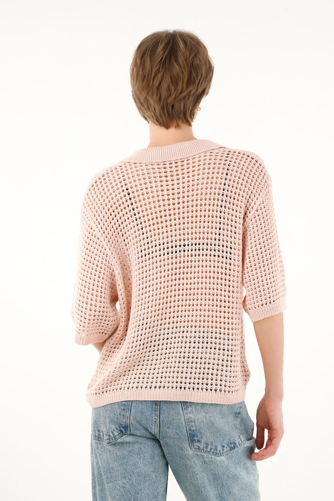 Women's knitted pink shirt