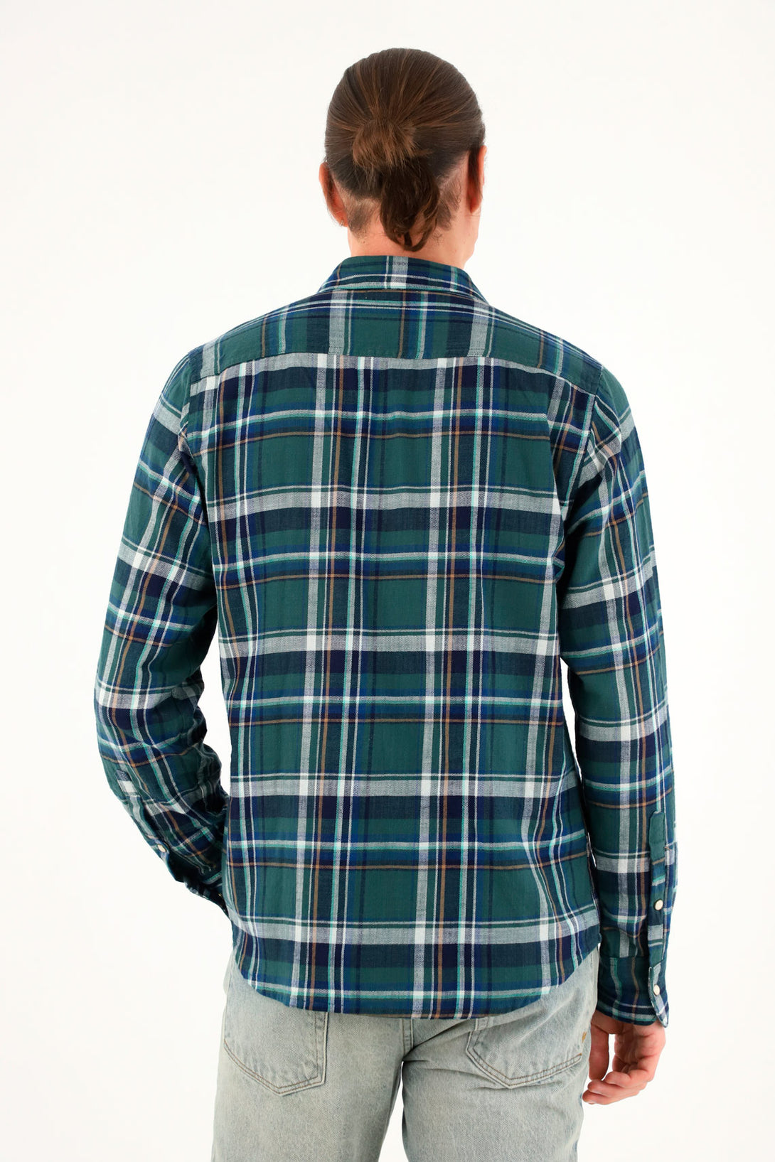 Men's green plaid flannel shirt