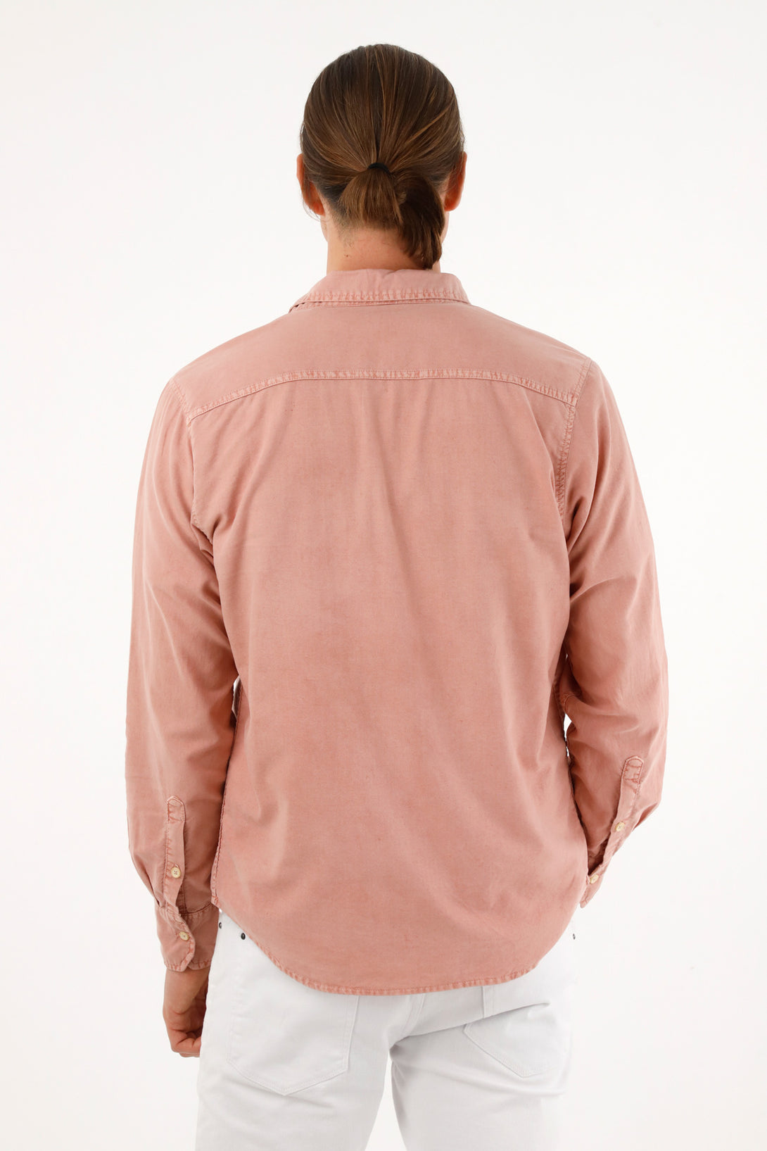 Men's pink shirt with front pockets