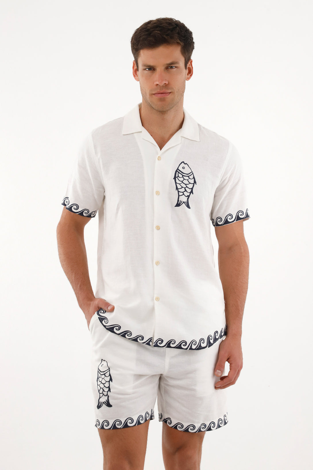 Men's Short Sleeve Shirt with Localized Print in Cream