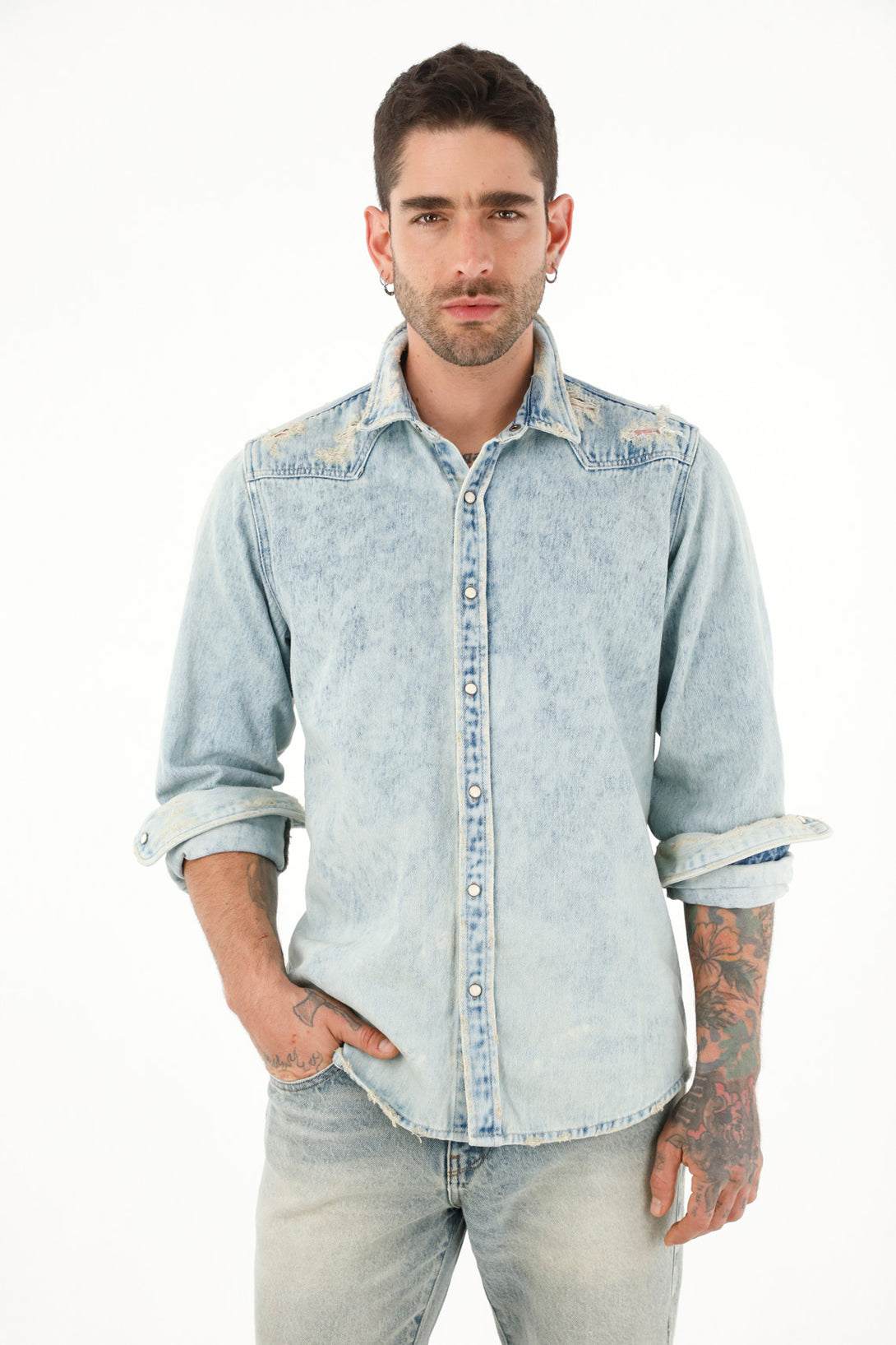 Men's long sleeve blue denim shirt