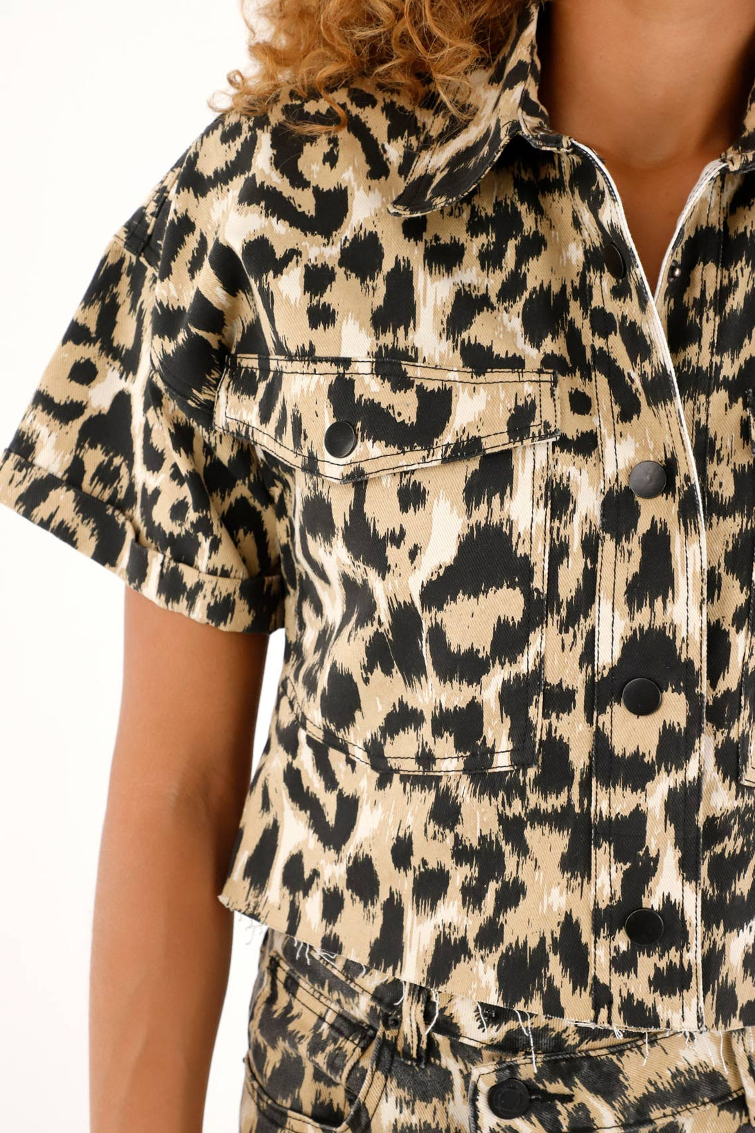 Women's animal print crop top shirt