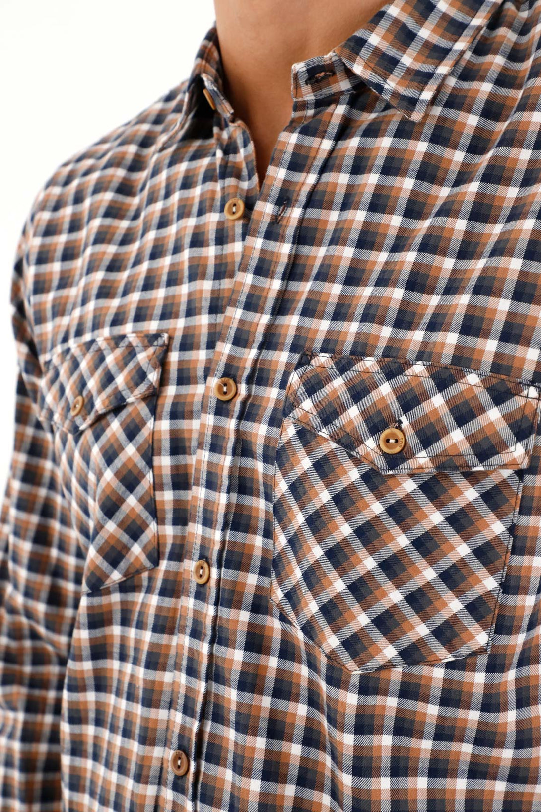 Men's flannel shirt with brown wooden buttons