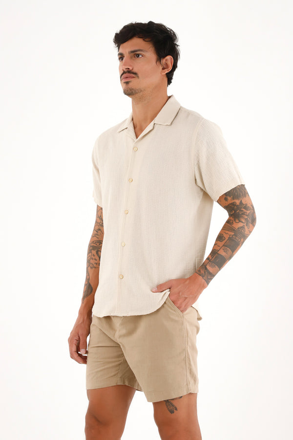 Men's Textured Fabric Resort Shirt in Off-White