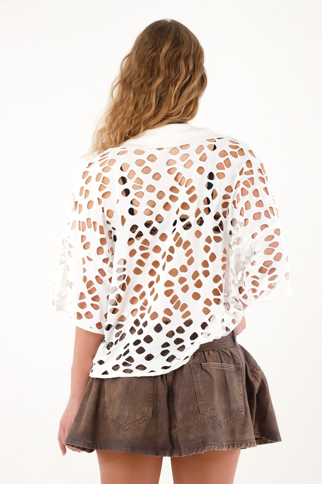 Women's cream knitted shirt