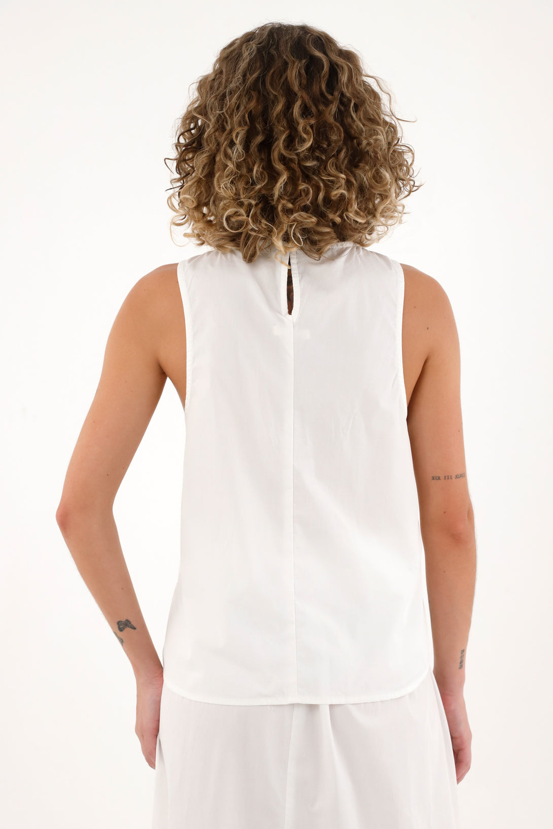 Women's Cream Sleeveless Top