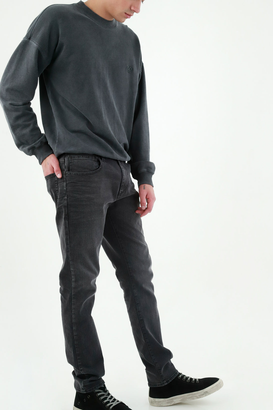 Jean Nudy negro para hombre