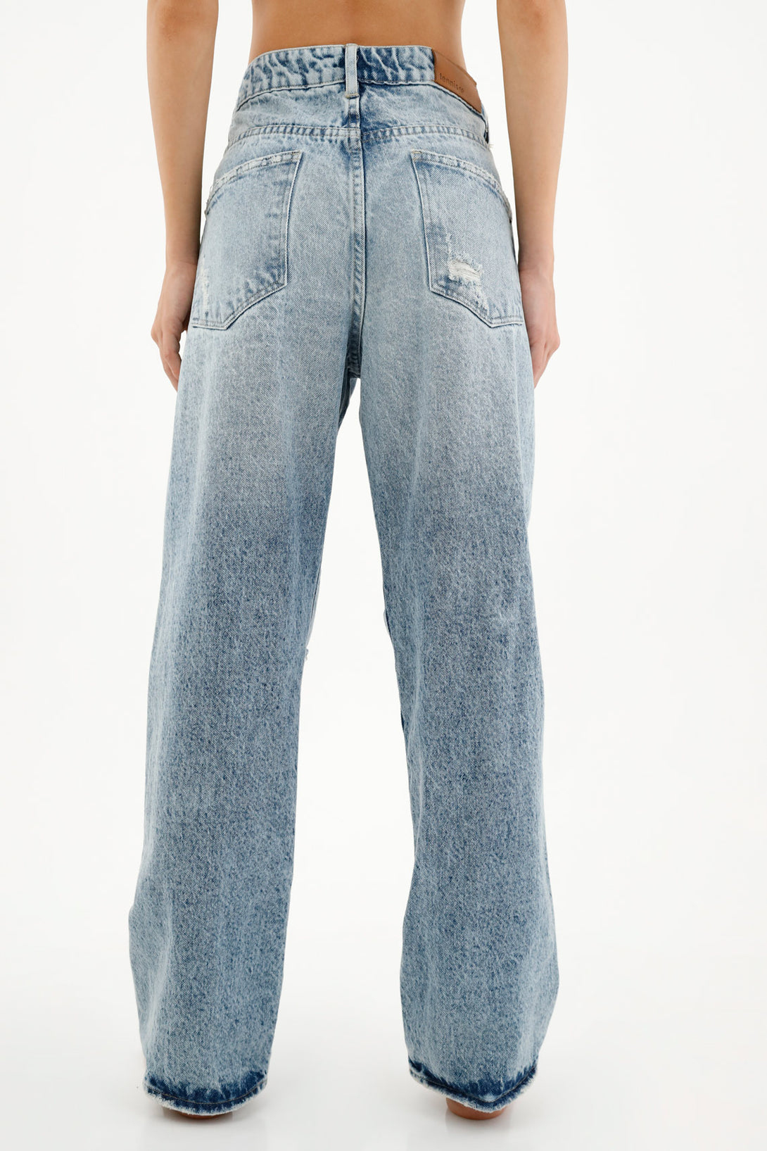 Women's Low-Rise Blue Jeans