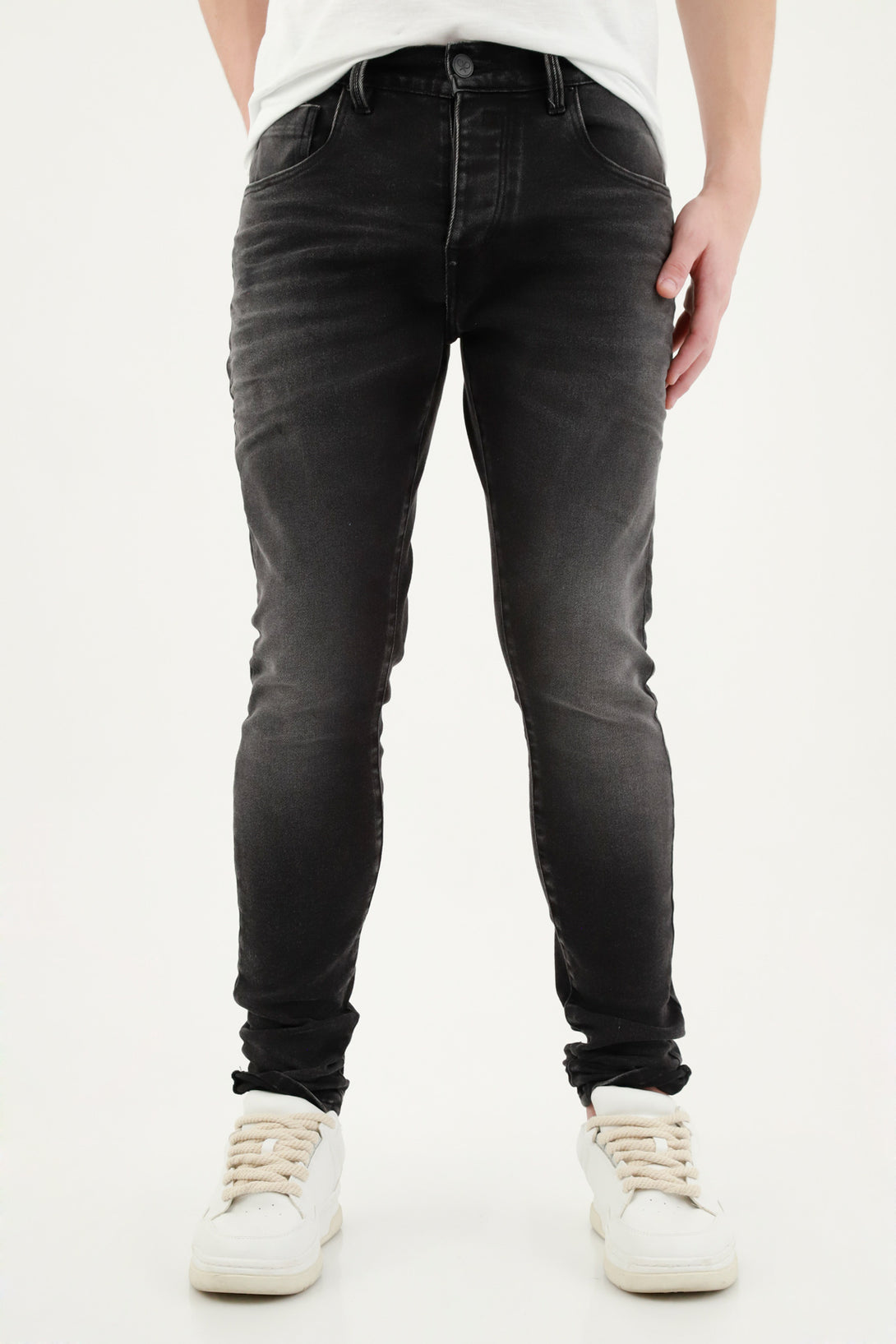 Jean Super Skinny negro para hombre