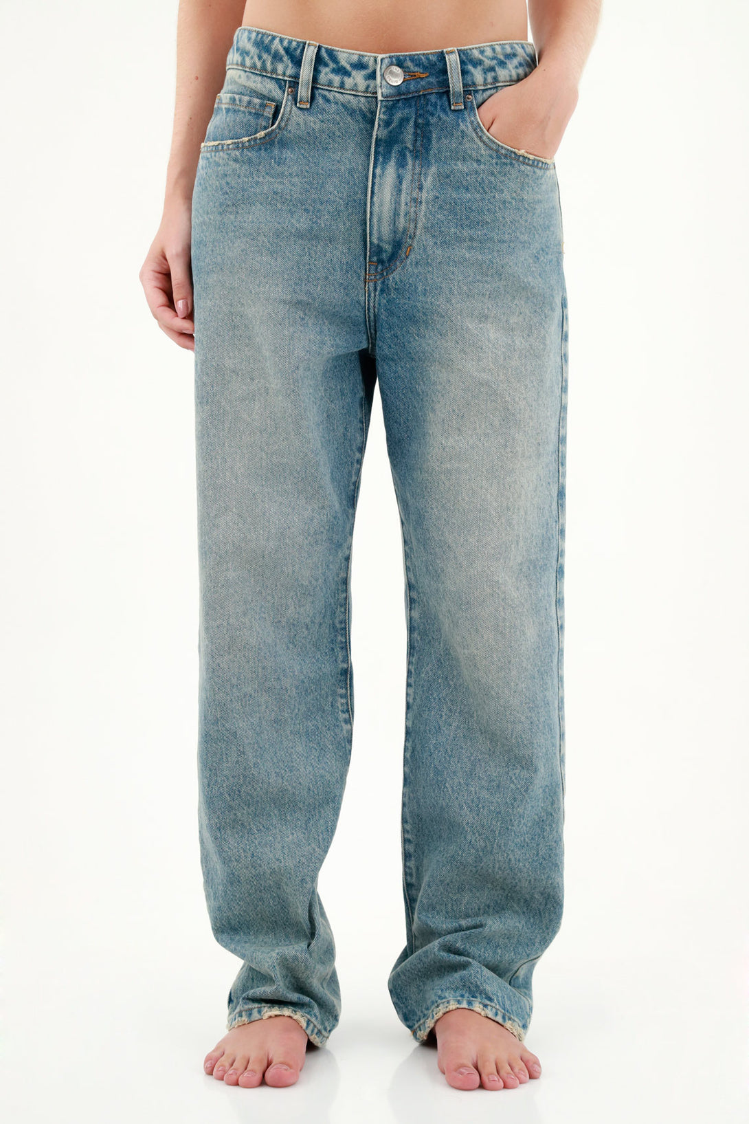 Women's Straight Leg Jeans