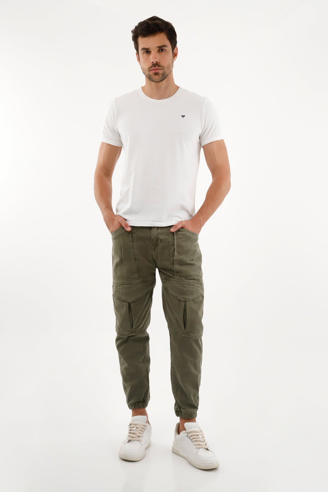 Jean tipo Jogger verde para hombre