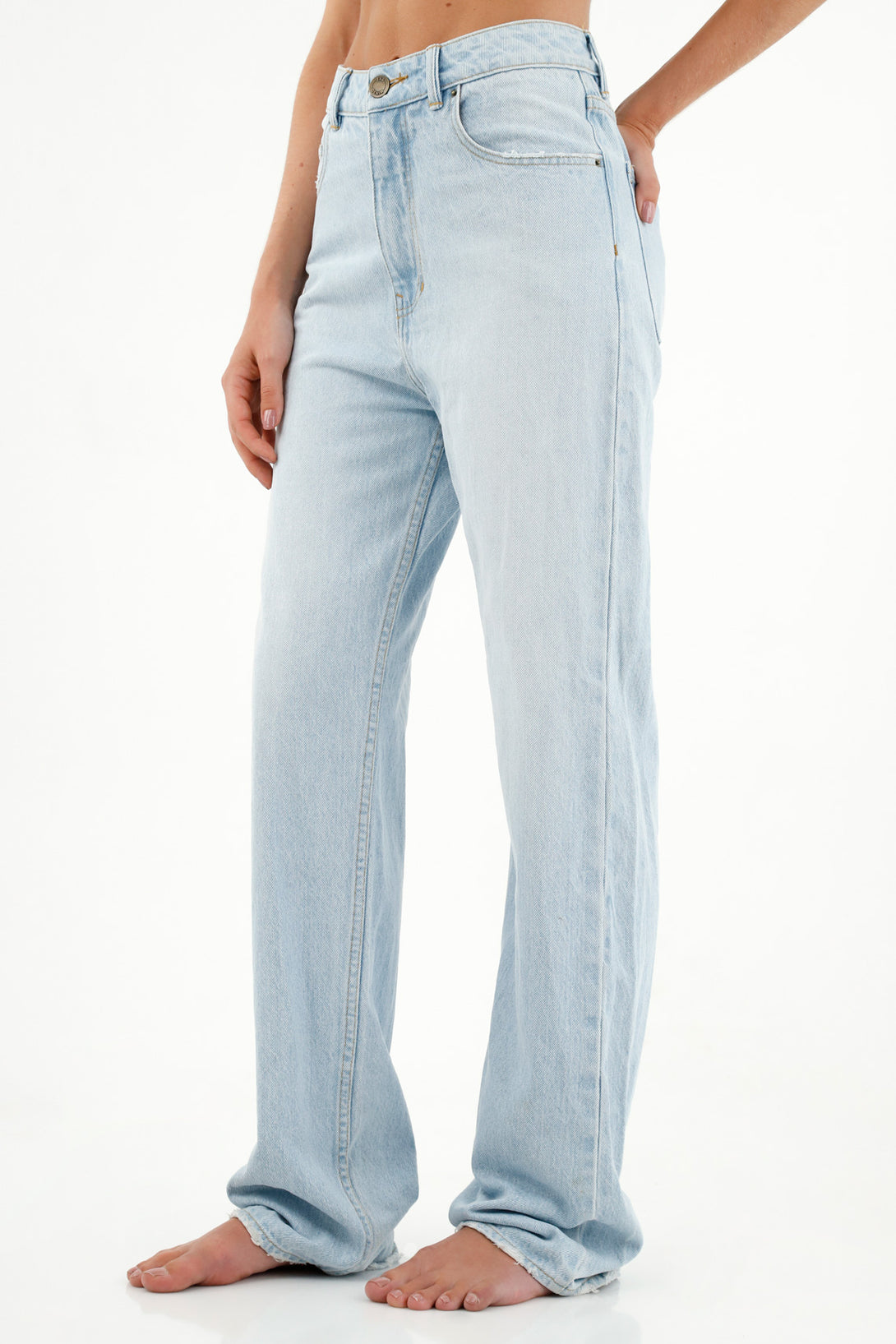 Women's Straight-Leg Blue Jeans