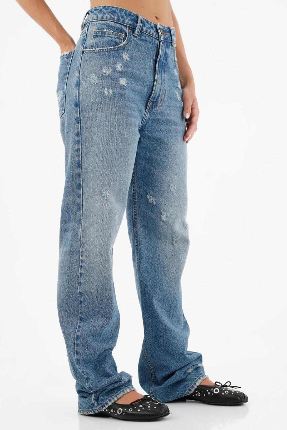 Women's Distressed Blue Jeans