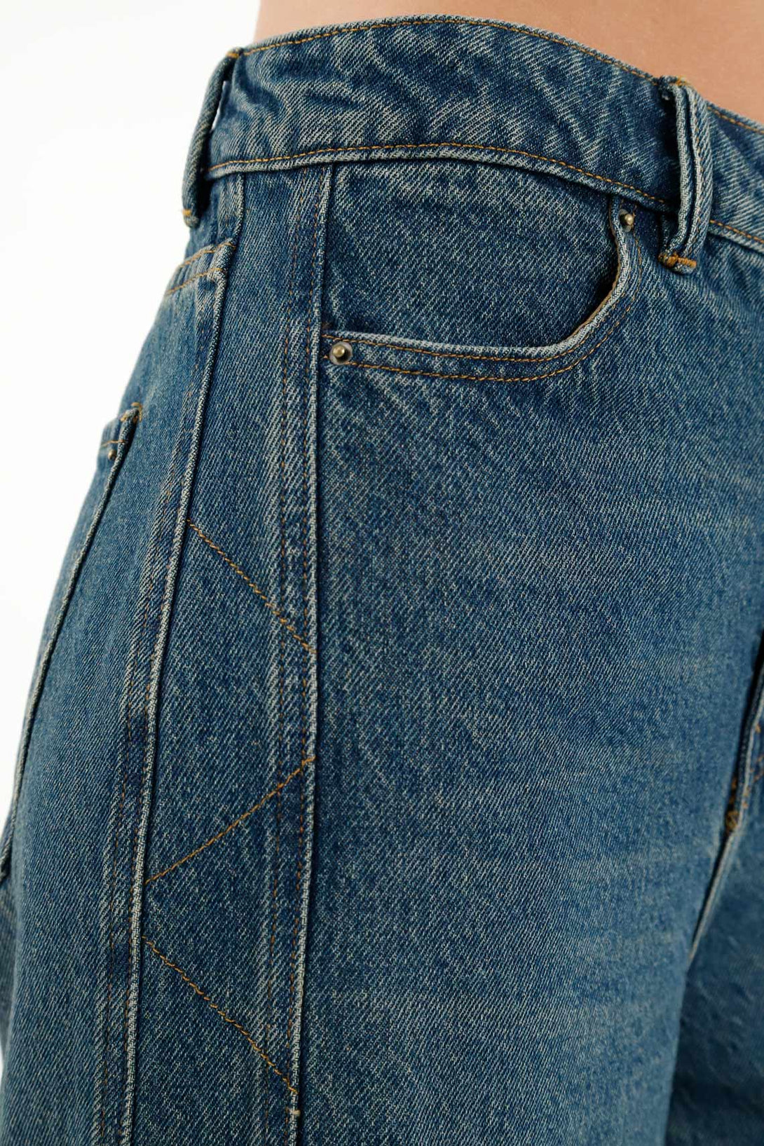 Women's Blue Four-Pocket Jeans