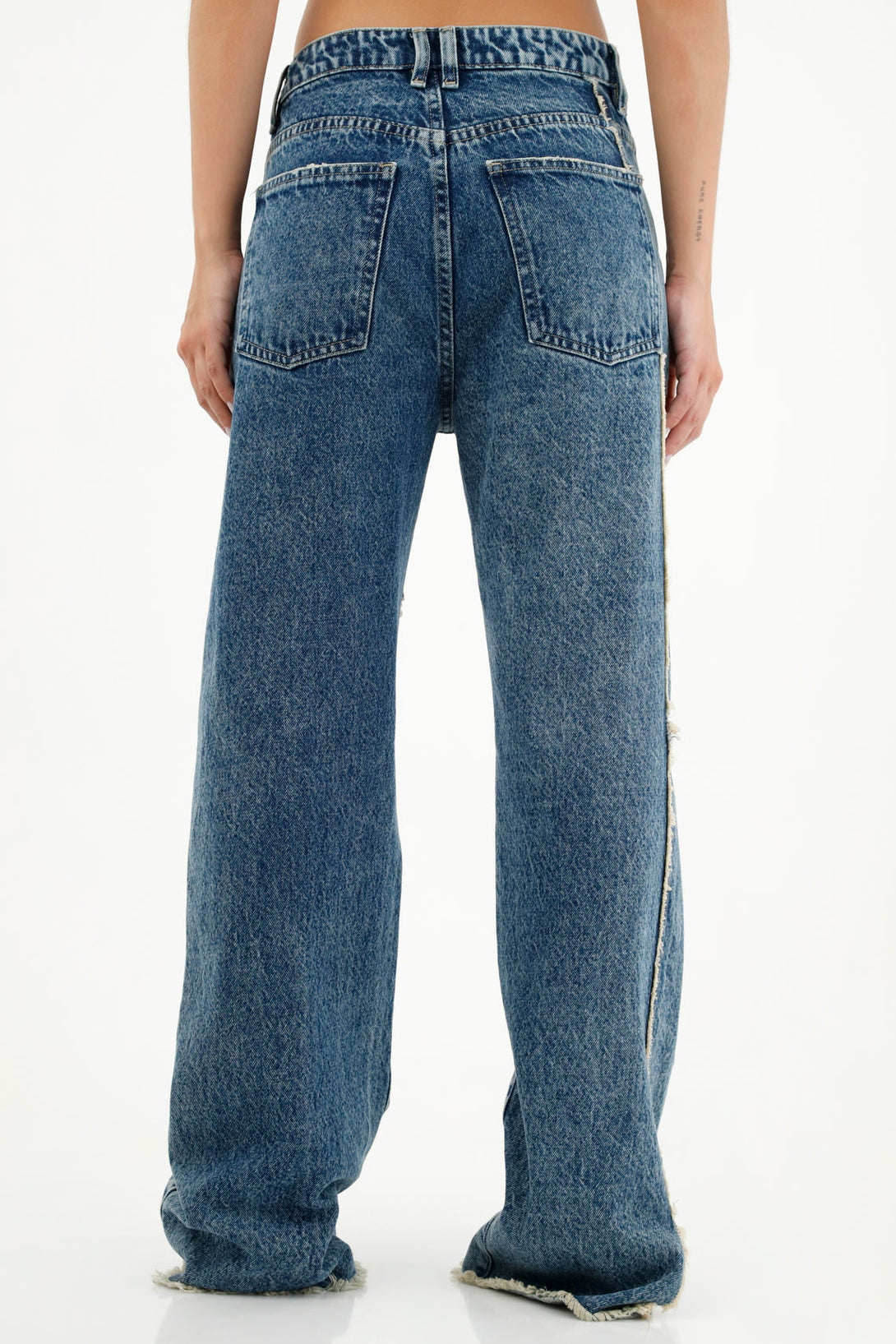 Women's Frayed Blue Jeans